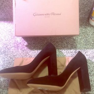 NEW in Box Gianvito Rossi Linda pump size 42